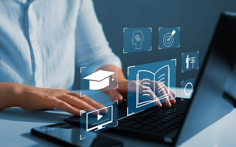 E Learning,Education,,Internet,Lessons,And,Online,Webinar.,Education,Internet,Technology.