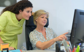 Clinic,Manager,And,Health,Professional