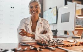 Senior,Optometrist,Woman,,Portrait,And,Office,With,Glasses,,Smile,Or