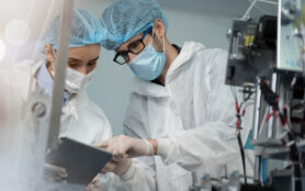 Innovative,Design,Engineers,And,A,Team,Of,Medical,Experts,In