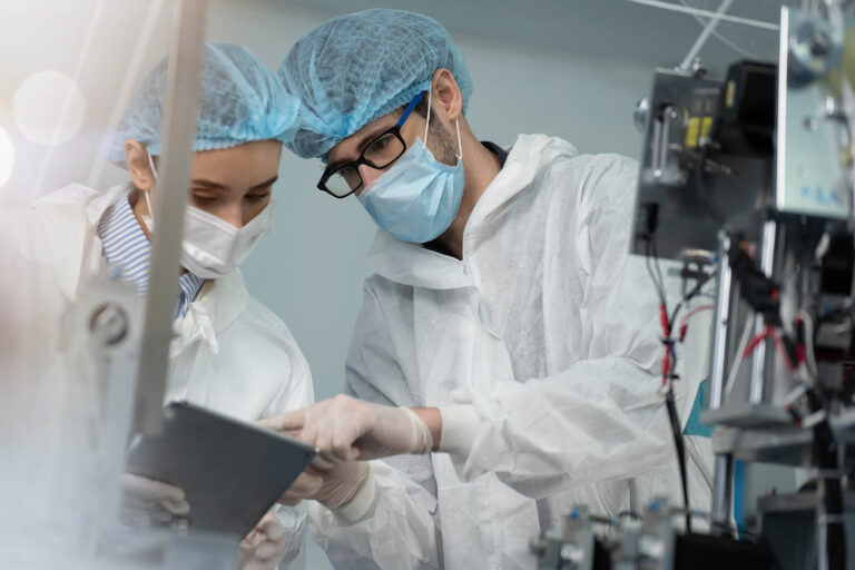 Innovative,Design,Engineers,And,A,Team,Of,Medical,Experts,In