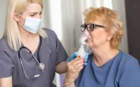 Elderly,Woman,At,Doctor,During,Coronavirus,Pandemic